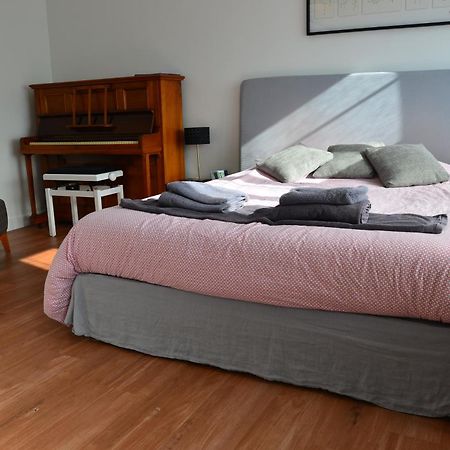 La Chambre Au Piano Tilly-sur-Seulles 外观 照片