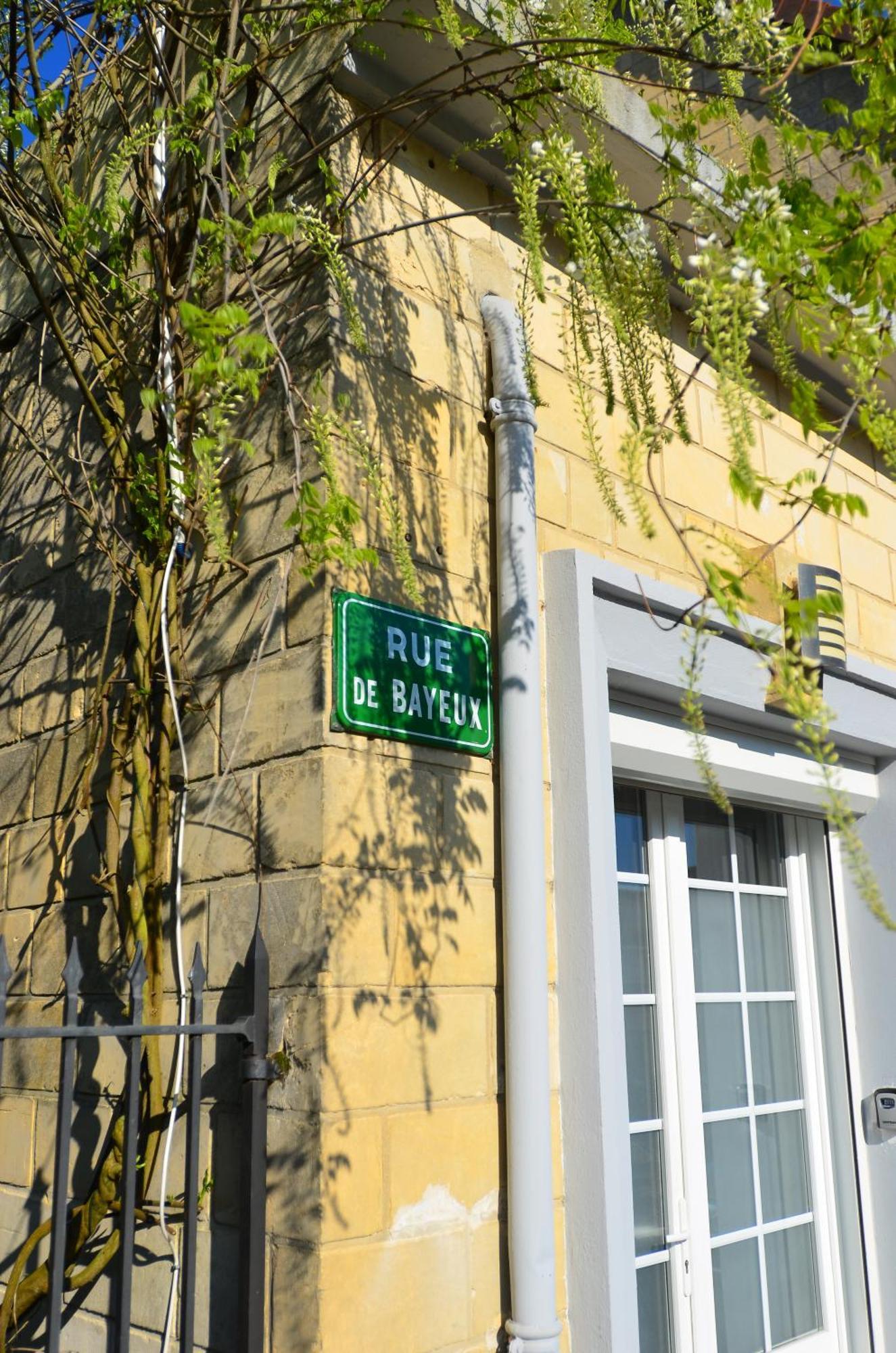 La Chambre Au Piano Tilly-sur-Seulles 外观 照片